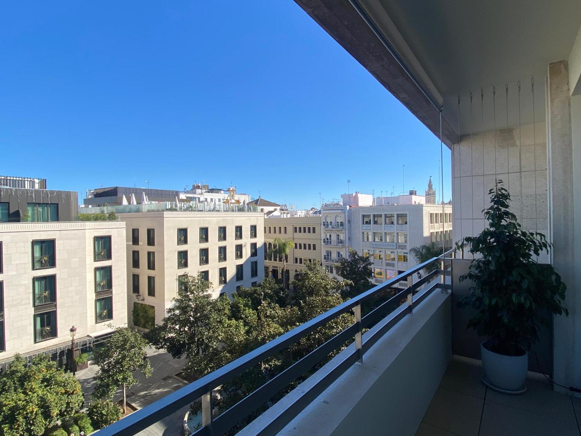 Casas De Sevilla - Apartamentos Magdalena Plaza Habitats Екстериор снимка
